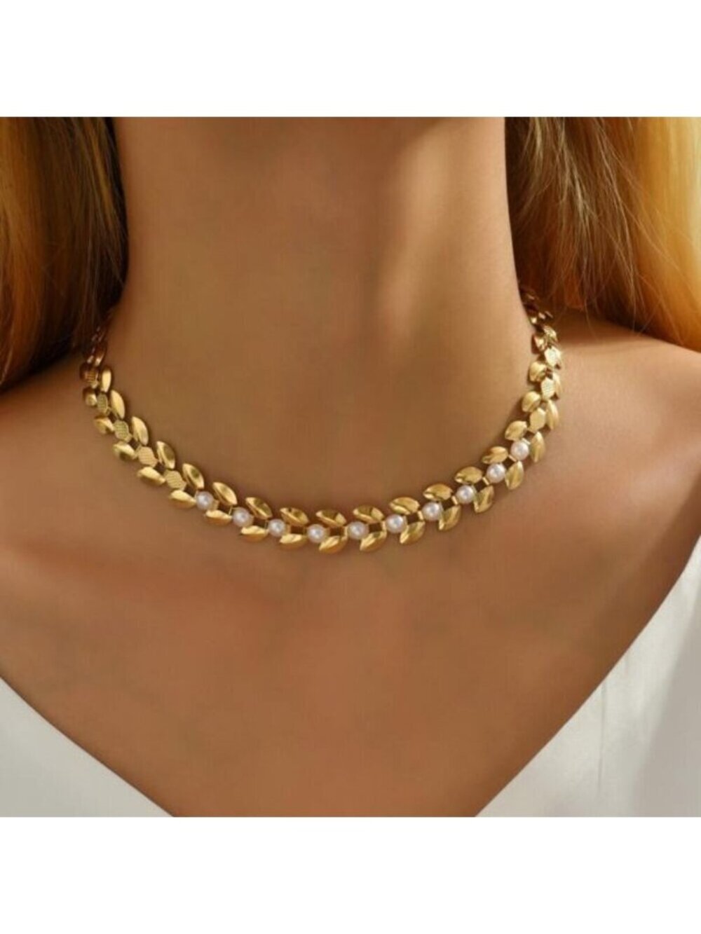 18K Gold Filled Laurel Leaf Pearl Necklace